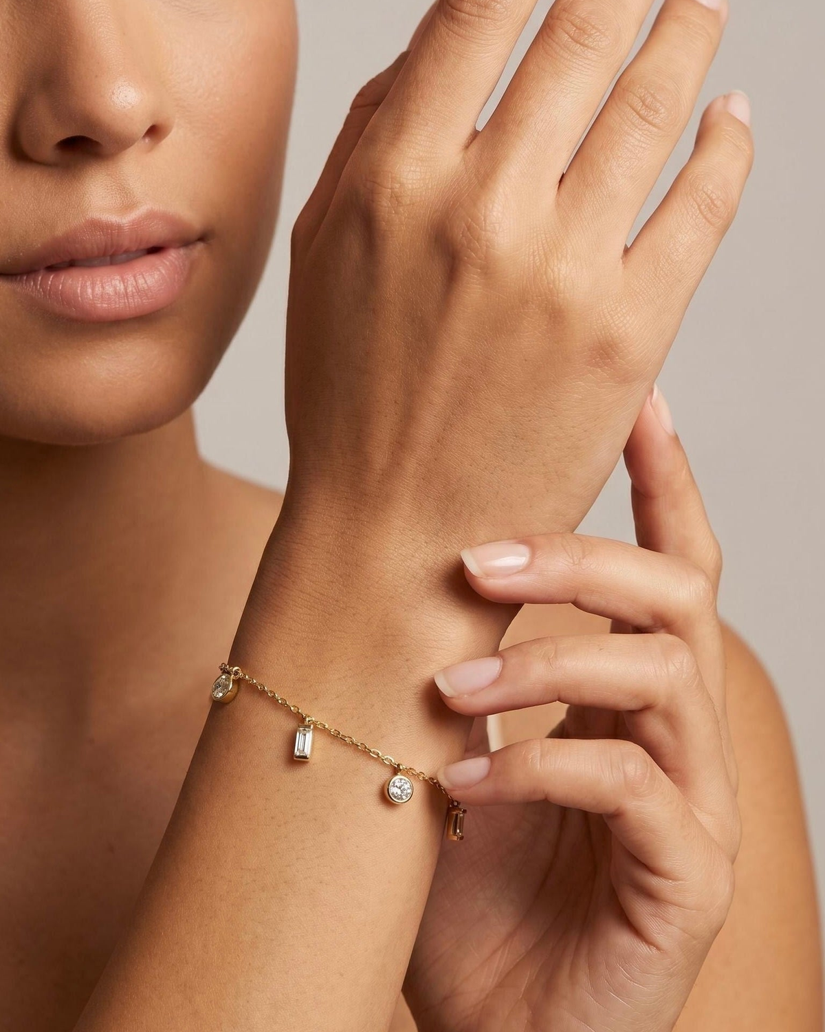Multi-Cut Charm Bracelet