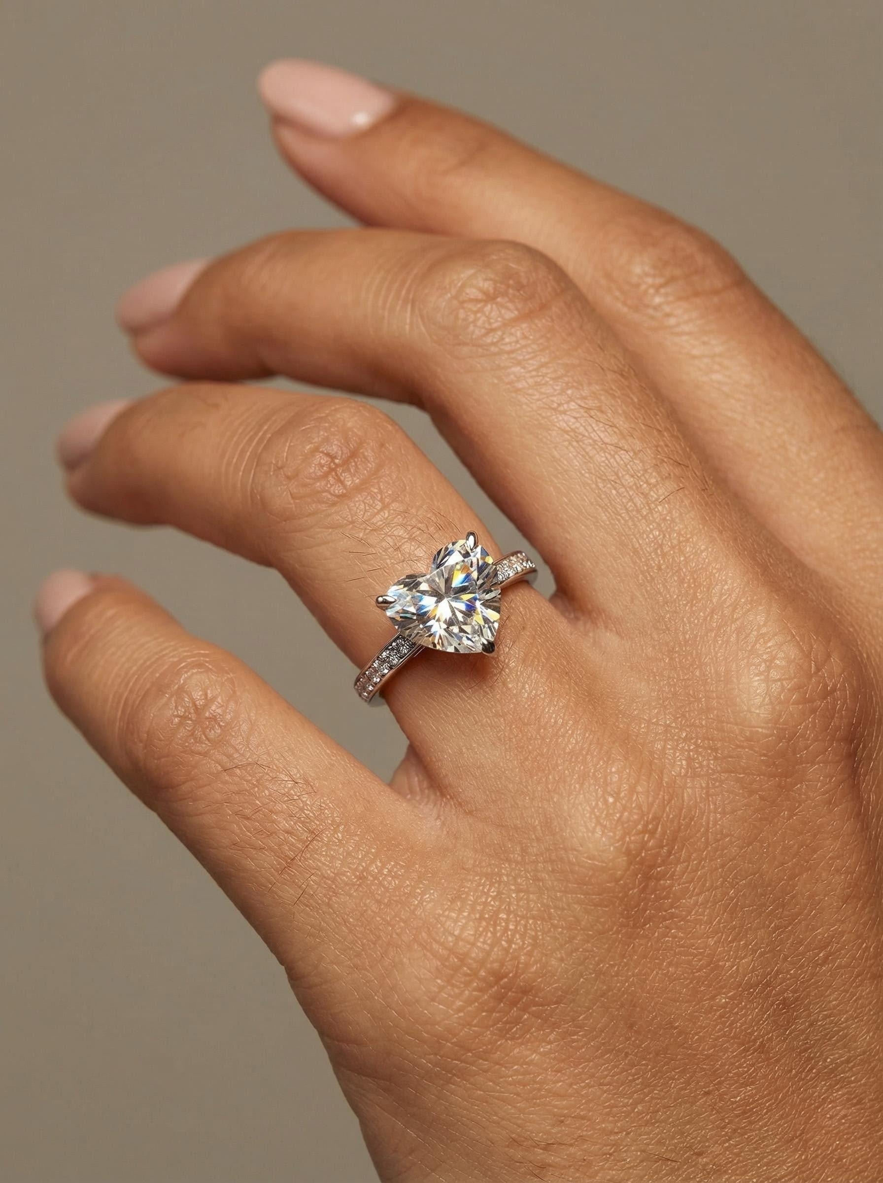 Heart Pavé Ring